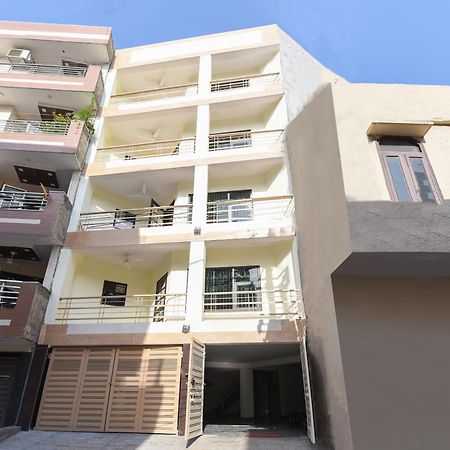 Hotel O Club Residency Nueva Delhi Exterior foto