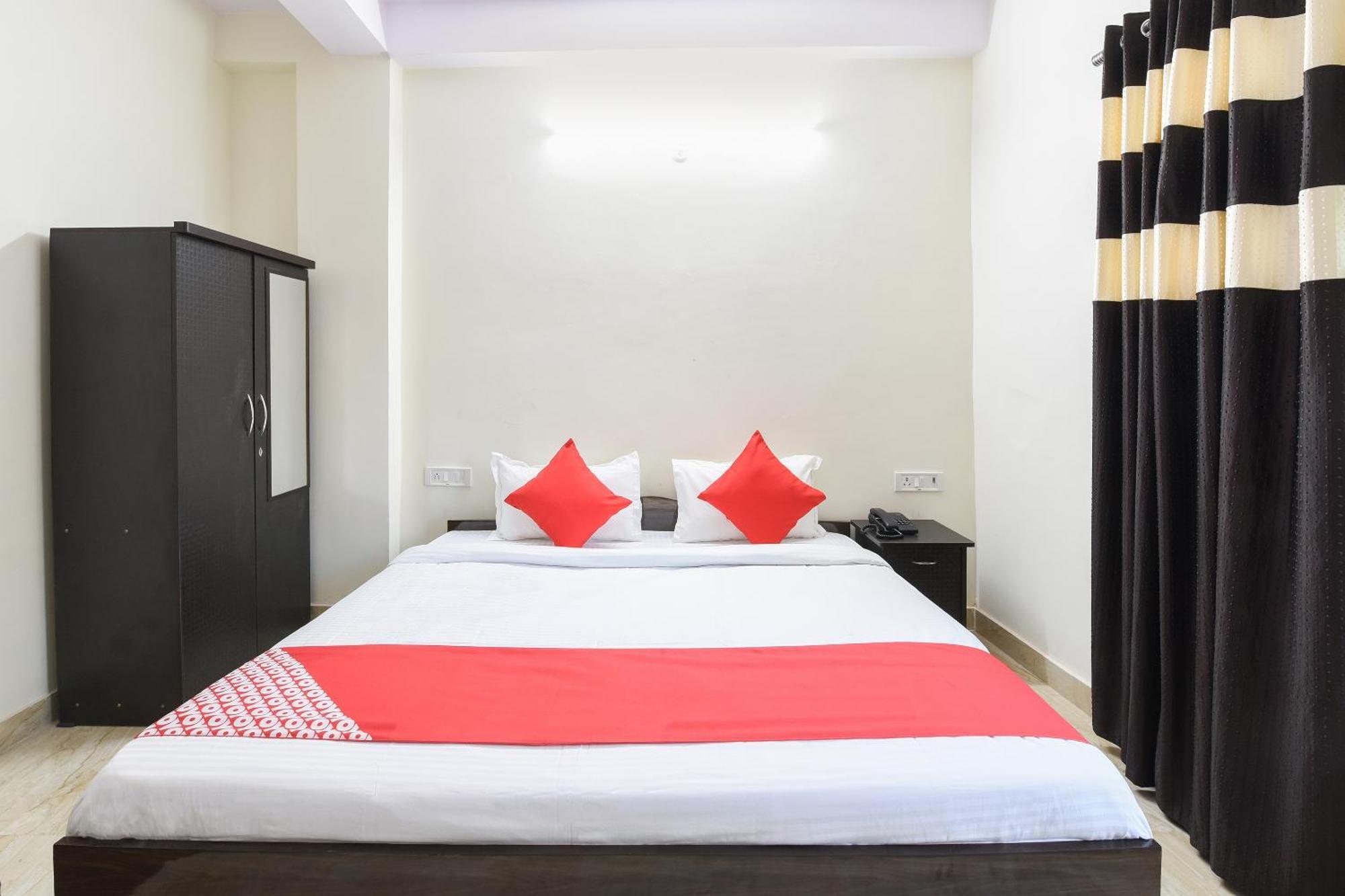 Hotel O Club Residency Nueva Delhi Exterior foto