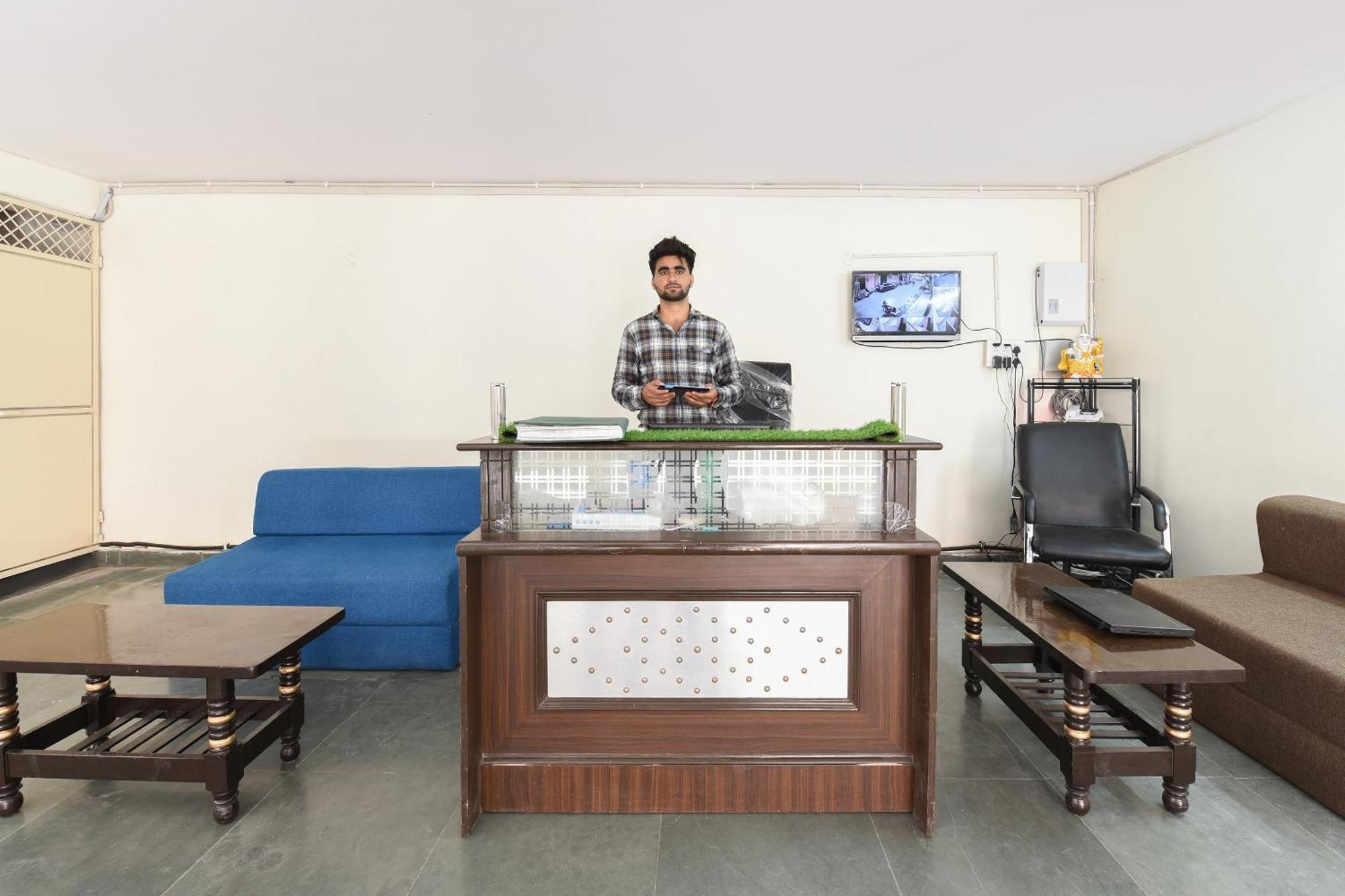 Hotel O Club Residency Nueva Delhi Exterior foto